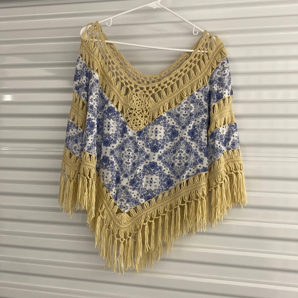 Umgee Crochet Boho Top• Size Small